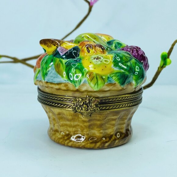 Marques Deposee Limoges Peint Main Vibrant Fruit Basket Artistry 2 3/8